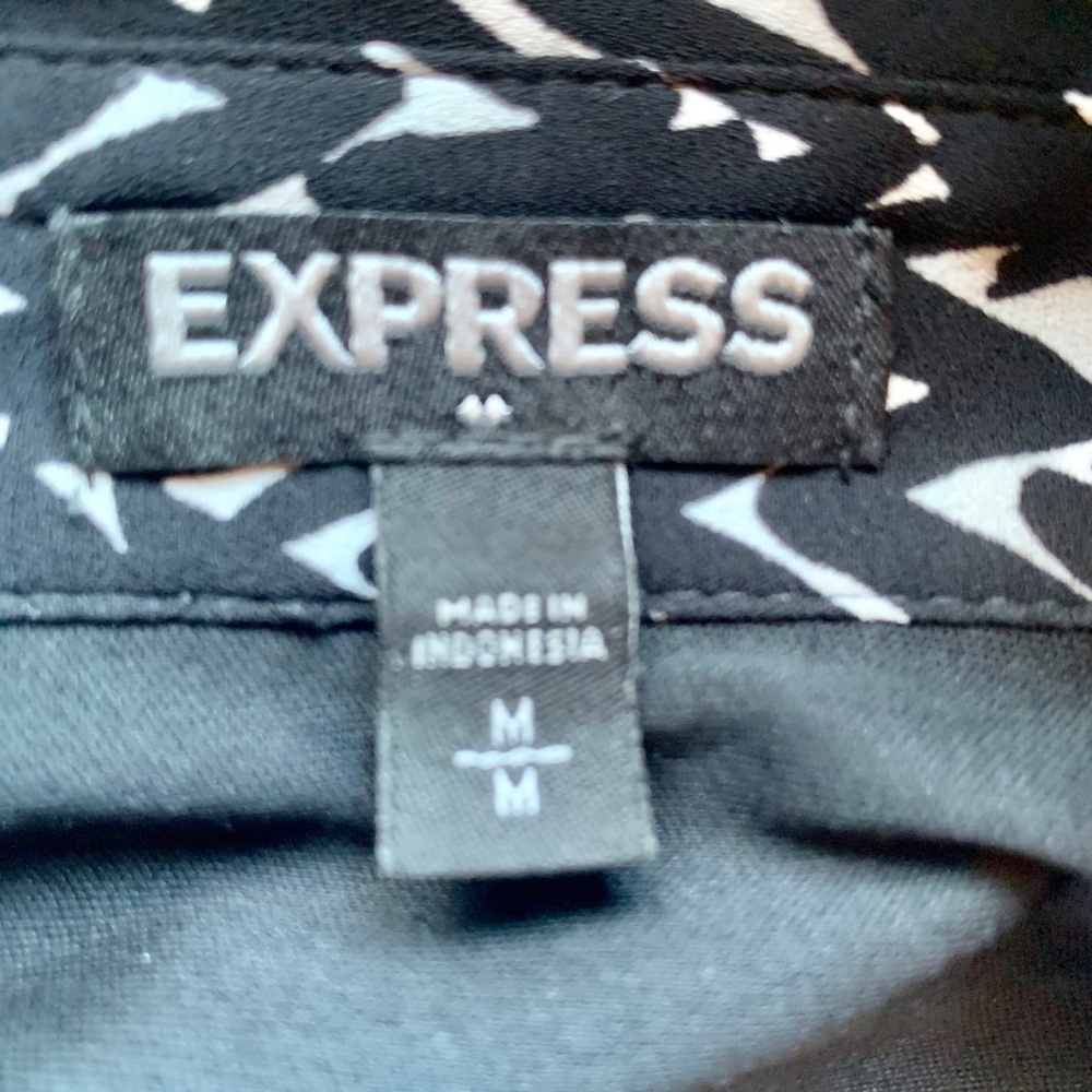 Express Patterned Shift Button Down Midi - image 6
